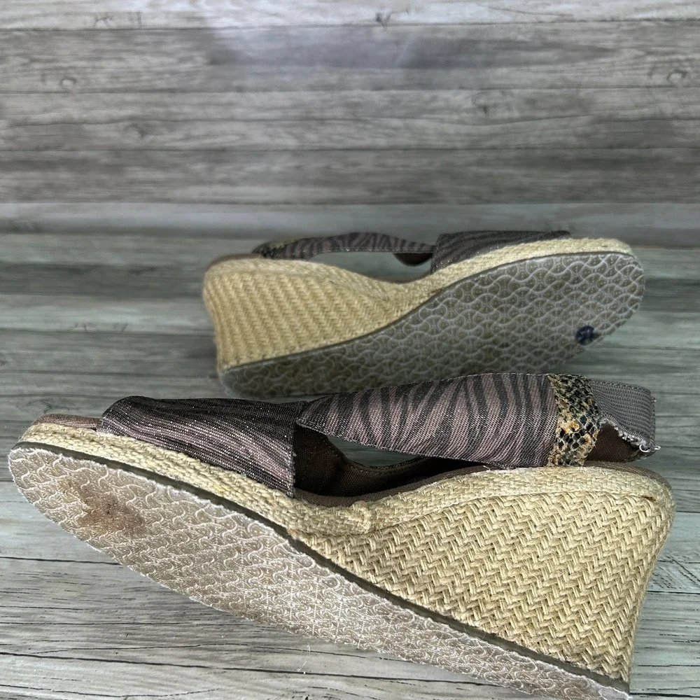 Skechers Wedge Sandals Womens 9 Espadrille Slip On Zebra Animal